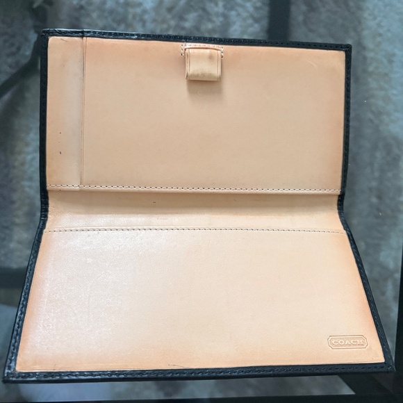 Coach Checkbook - Picture 4 of 4